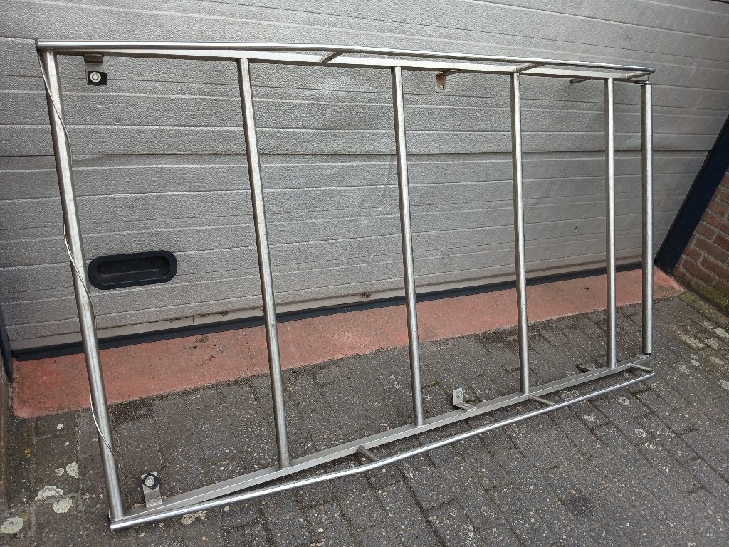 rvs imperial met ladderrol, Auto diversen, Ophalen, Zo goed als nieuw