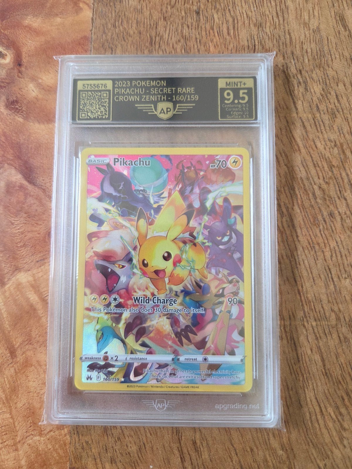 Pikachu Secret Rare Crown Zenith 160/159 AP Graded 9.5, Ophalen of Verzenden, Zo goed als nieuw, Losse kaart