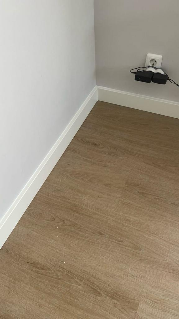 Laminaat, pvc, tapijt, vinyl, hoge plinten vakkundig gelegd!, Verzenden, 75 m² of meer, Wit, Nieuw