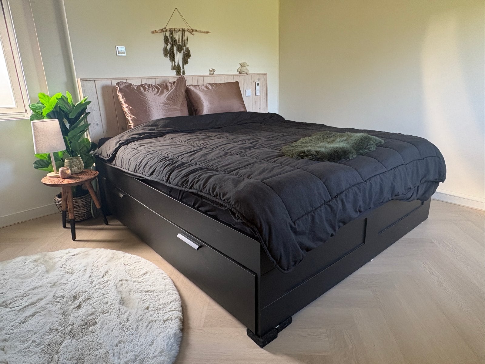 GRATIS Ikea Brimnes bedframe 180x200cm. 4 opberglades. Zwart, Ophalen, Gebruikt, Zwart, Tweepersoons