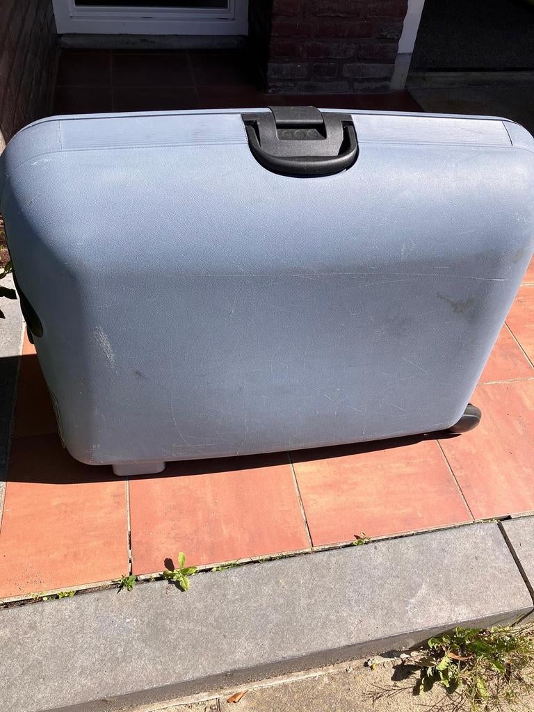 Carlton koffer op 4 wieltjes, Gebruikt, Hard kunststof, 70 cm of meer, 55 cm of meer