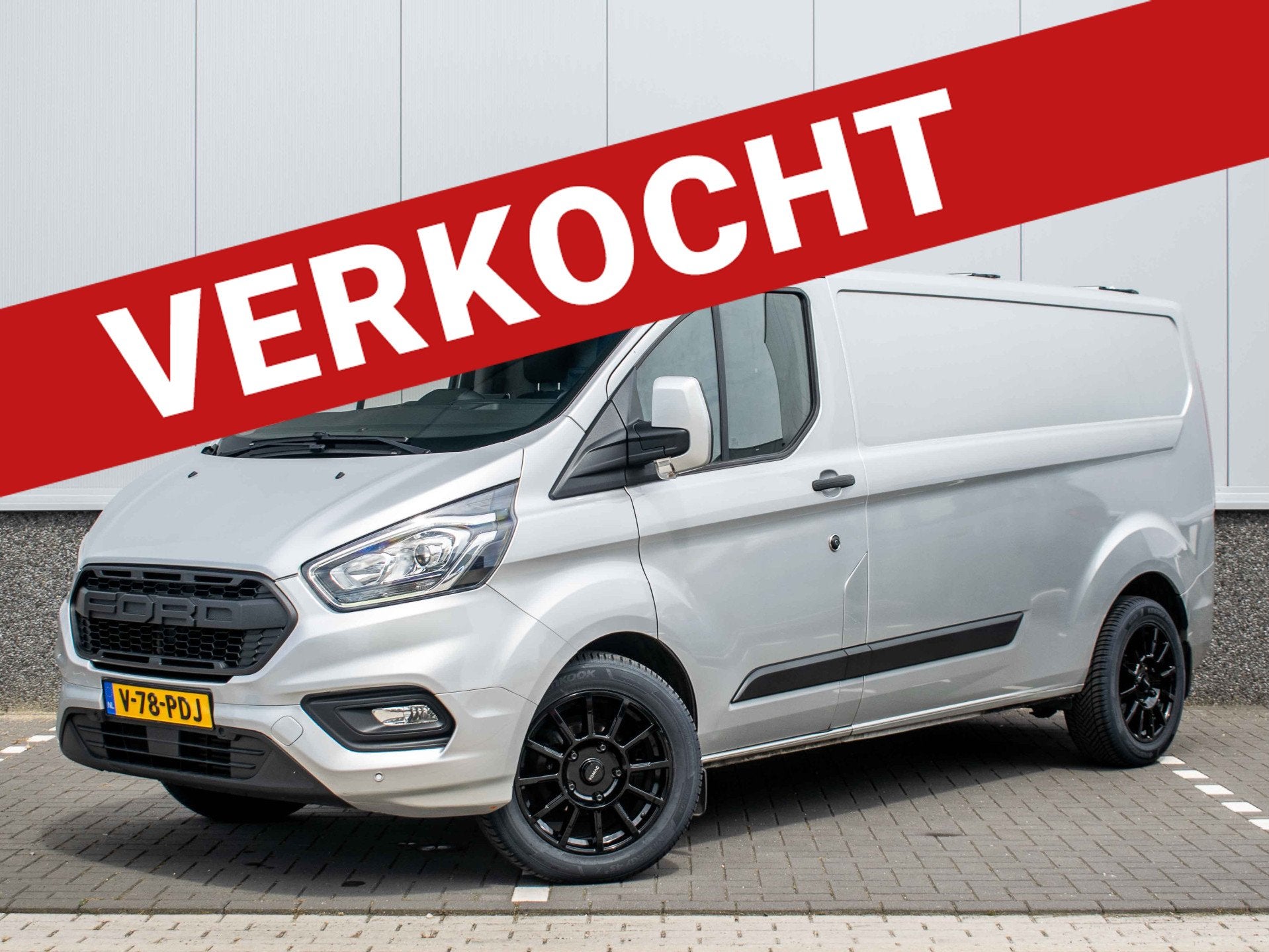 Ford Transit Custom 300 L2H1 | Trekhaak 2800kg | Wireless ca, Voorwielaandrijving, 4 cilinders, 2800 kg, Bedrijf
