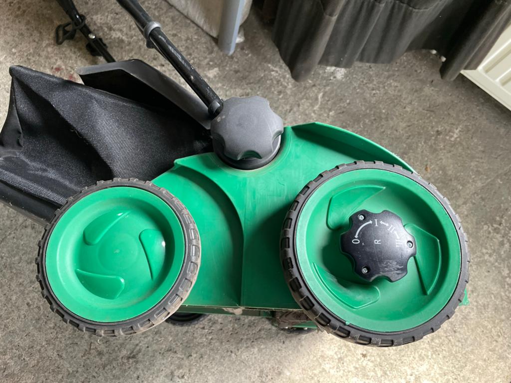 Verticuteermachine Craft, Tuin en Terras, Verticuteermachines, Zo goed als nieuw, Elektrisch, Ophalen of Verzenden