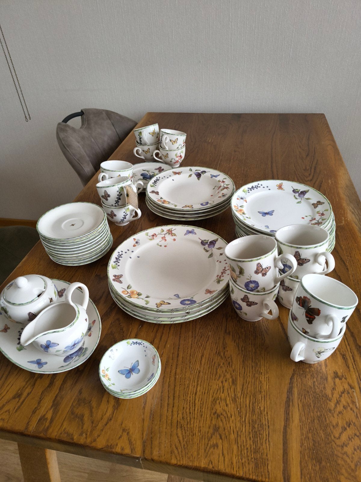Janneke Brinkman Servies - Uitgebreide Set, Huis en Inrichting, Keuken | Servies, Ophalen, Gebruikt, Overige merken, Landelijk/Boerenbont