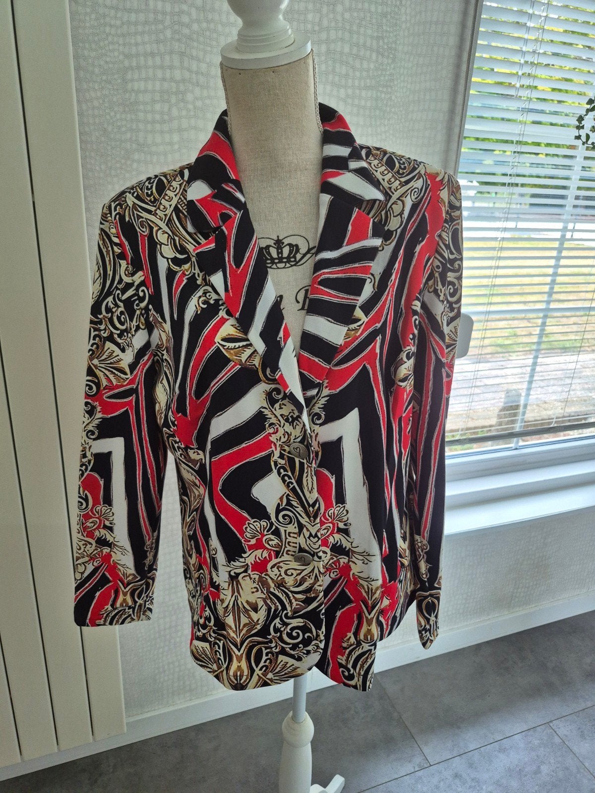 Missy Blazer XL Rood Zwart Wit Goud, Maat 46/48 (XL) of groter, Missy, Ophalen of Verzenden, Zo goed als nieuw