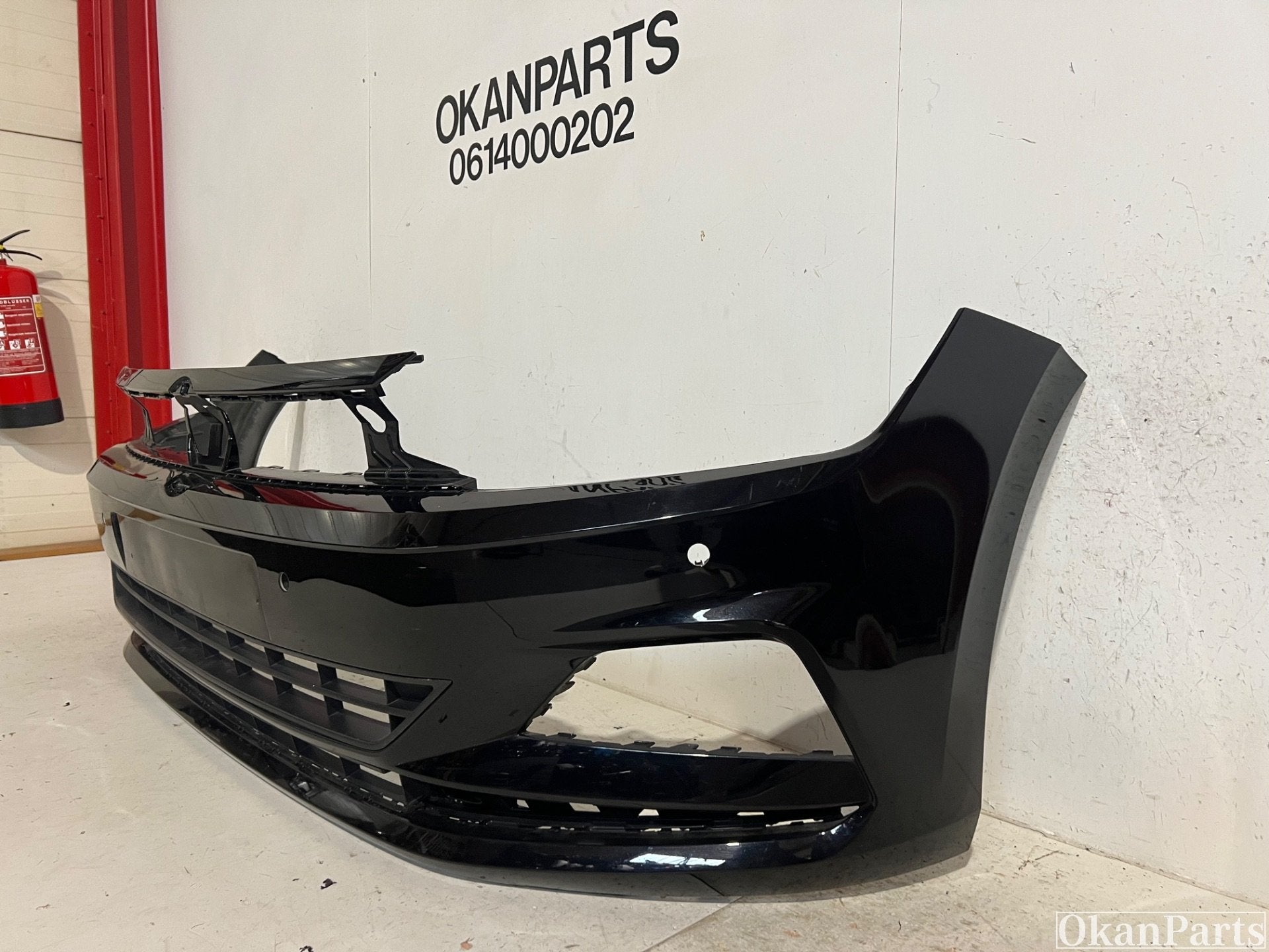Volkswagen Polo 2G Voorbumper 2G0807221, Info@fabrikant.eu, Ophalen of Verzenden, Bumper, Fabrikant BV