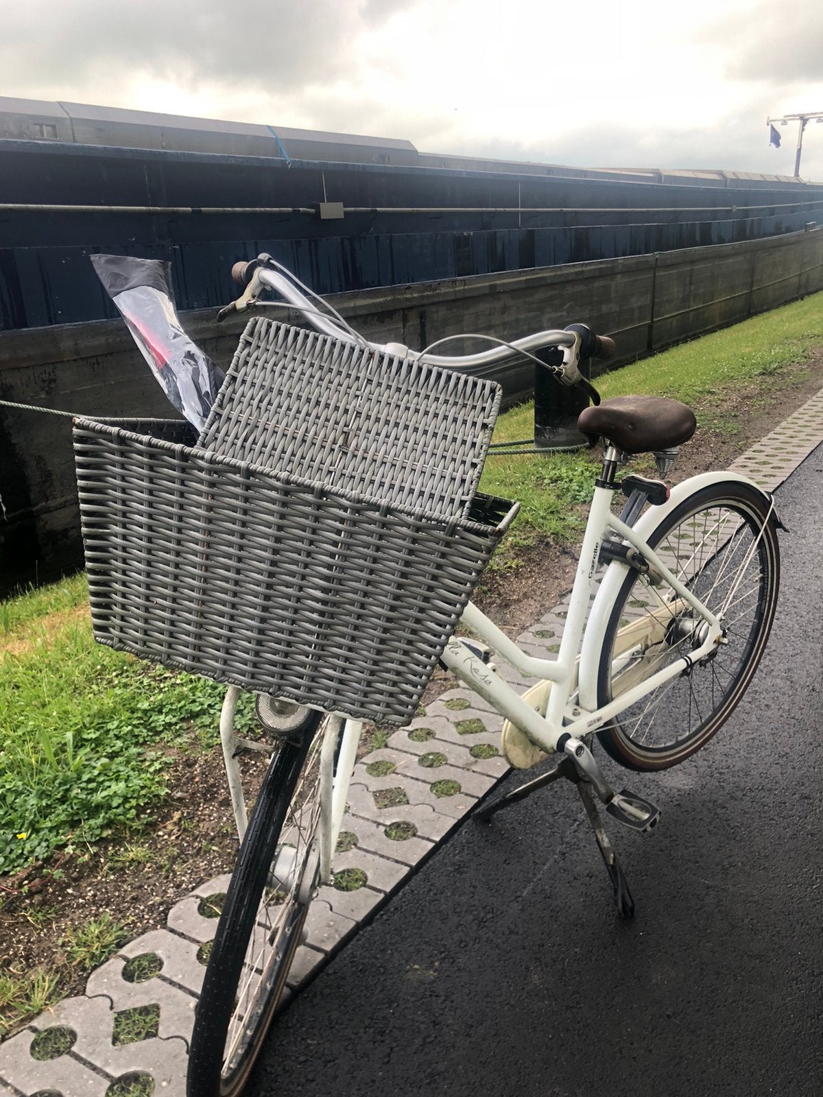 Gazelle damesfiets, Ophalen of Verzenden, Zo goed als nieuw, Gazelle