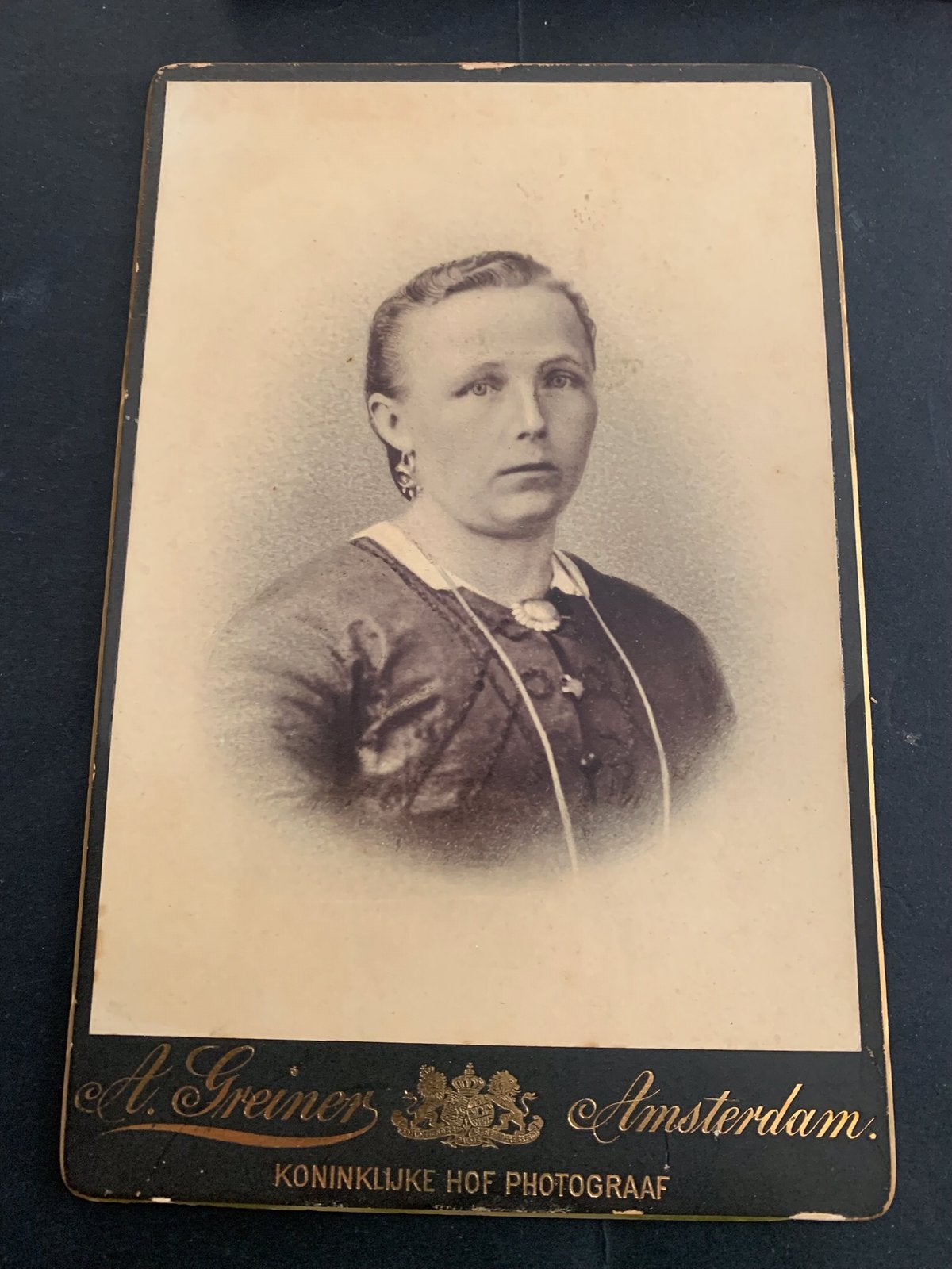 Kabinetfoto Cabinetfoto Dame Amsterdam A Greiner, Verzamelen, Foto's en Prenten, Verzenden, Voor 1940, Zo goed als nieuw, Foto