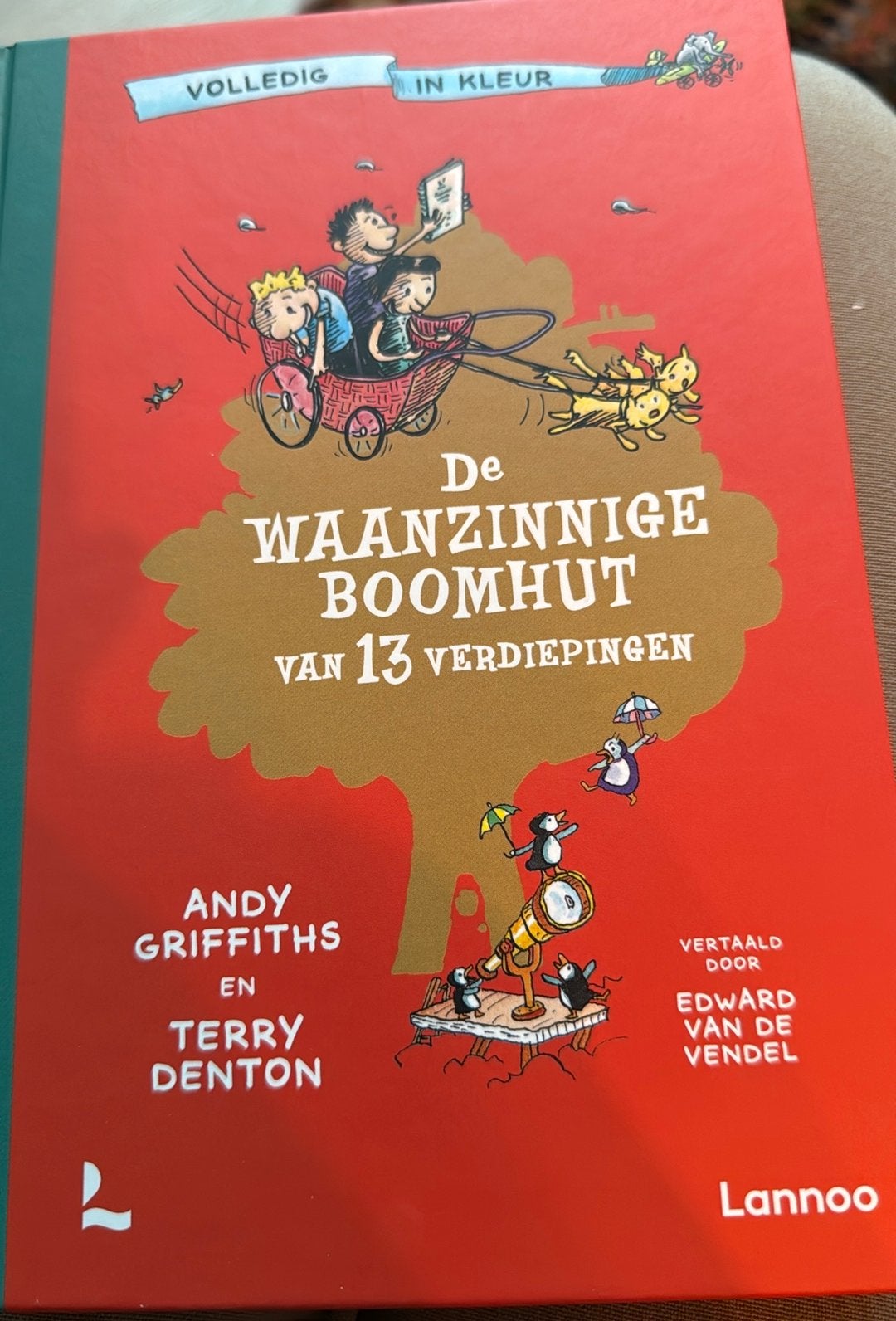 De waanzinnige boomhut van 13 verdiepingen nieuw, Ophalen of Verzenden, Zo goed als nieuw, Fictie algemeen