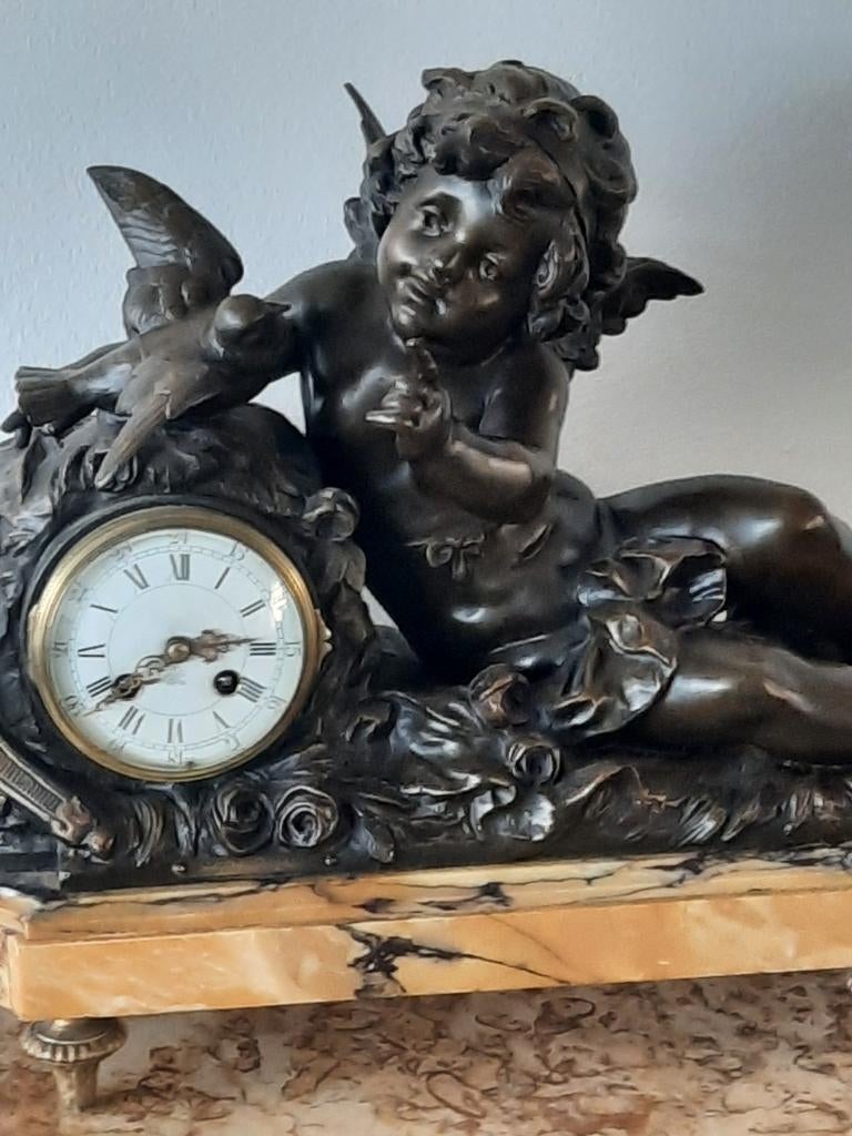 Antiek Klokkenstel met Engel, Moreau, marmeren vo, Antiek en Kunst, Ophalen