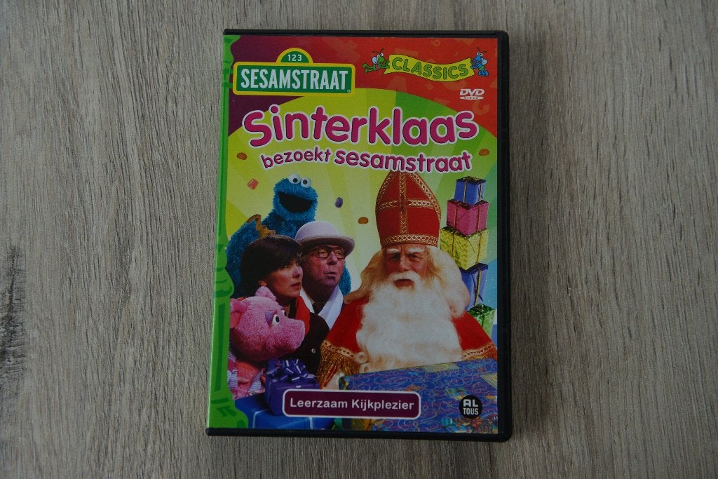 SESAMSTRAAT == SINTERKLAAS BEZOEKT SESAMSTRAAT, Cd's en Dvd's, Alle leeftijden, Verzenden, Zo goed als nieuw