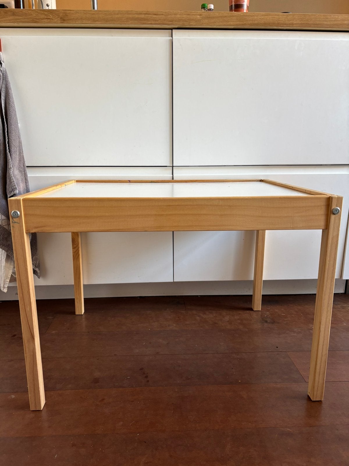 Kindertafeltje  ikea, Ophalen, Gebruikt, 50 tot 100 cm, 25 tot 50 cm