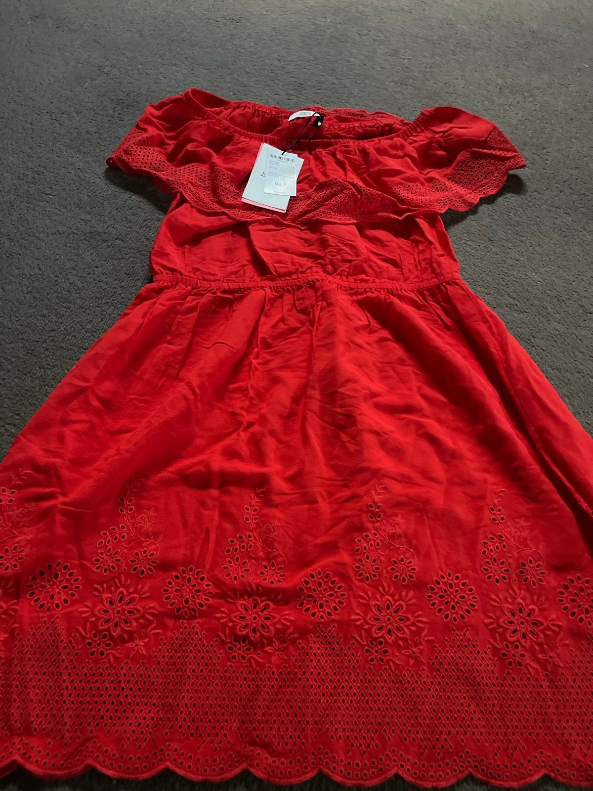 Steps jurk maat 38 rood met borduursel, Ophalen of Verzenden, Nieuw, Maat 38/40 (M), Rood