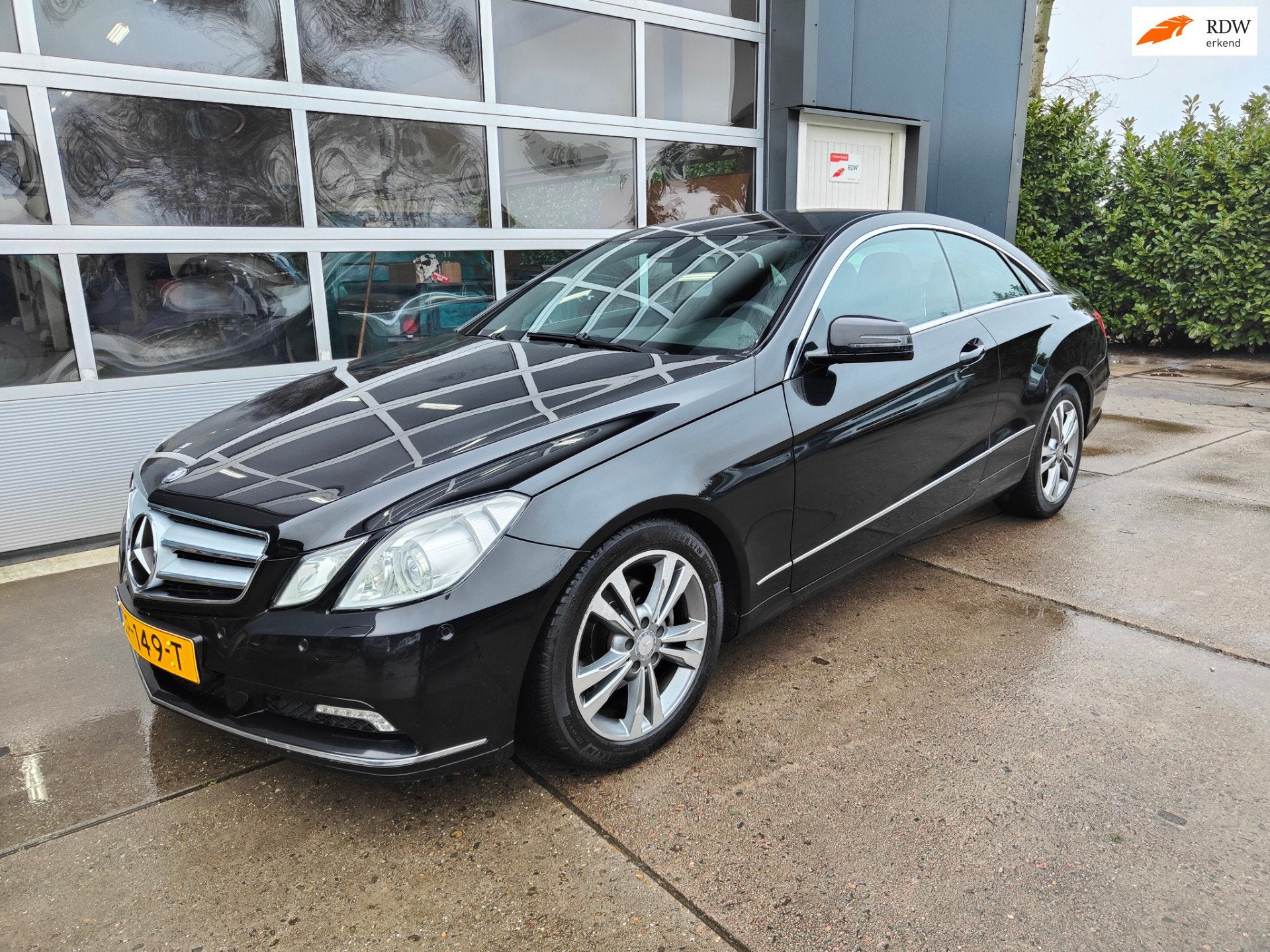 Mercedes-Benz E-klasse Coupé 220 CDI Elegance automaat, Auto's, Automaat, Euro 5, Achterwielaandrijving, Bedrijf
