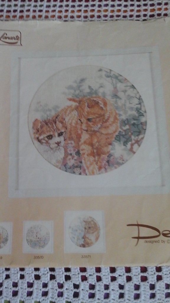 Borduurpatroon van lanarte poesjes, met rest garen en een, Ophalen of Verzenden, Zo goed als nieuw, Handborduren, Patroon