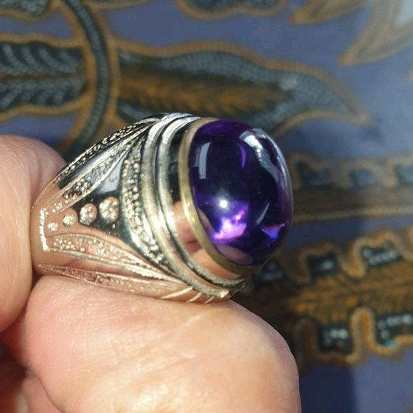 Ring maat 18.25 batu akik Kecubung Amethist Indonesië, 18 tot 19, Nieuw, Ophalen of Verzenden, Dame of Heer