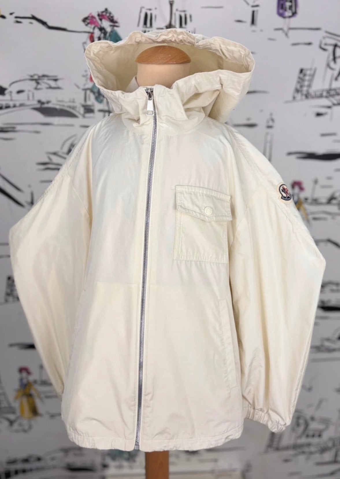 Moncler meisjeskleding jas vest parka rok muts maat 8, Kinderen en Baby's, Moncler EU, Meisje, Ophalen of Verzenden, Zo goed als nieuw