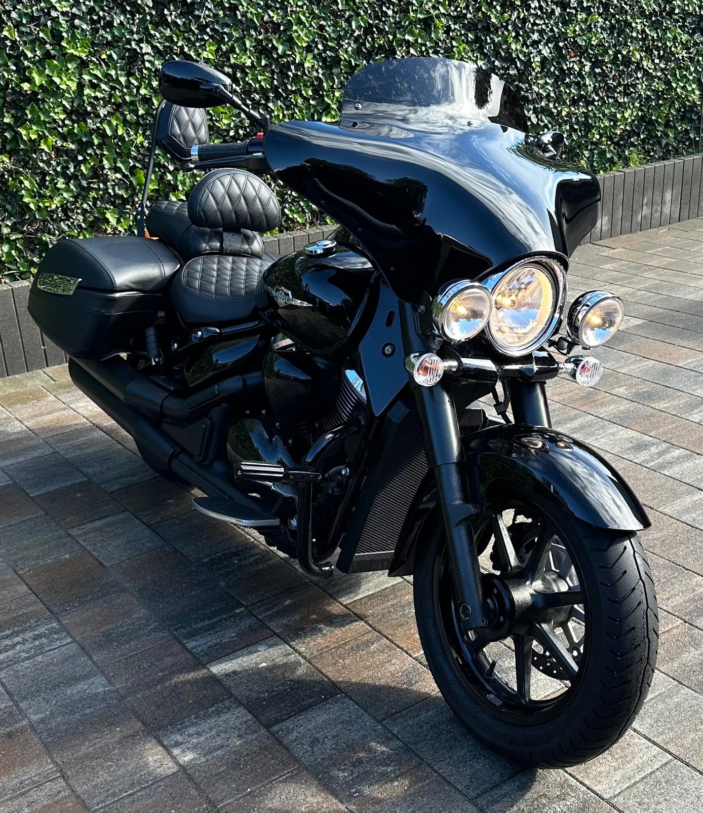 Te koop dikke toerbuffel suzuki intruder 1500 BT, Motoren, 2 cilinders, Gebruikt, Meer dan 35 kW, Toermotor