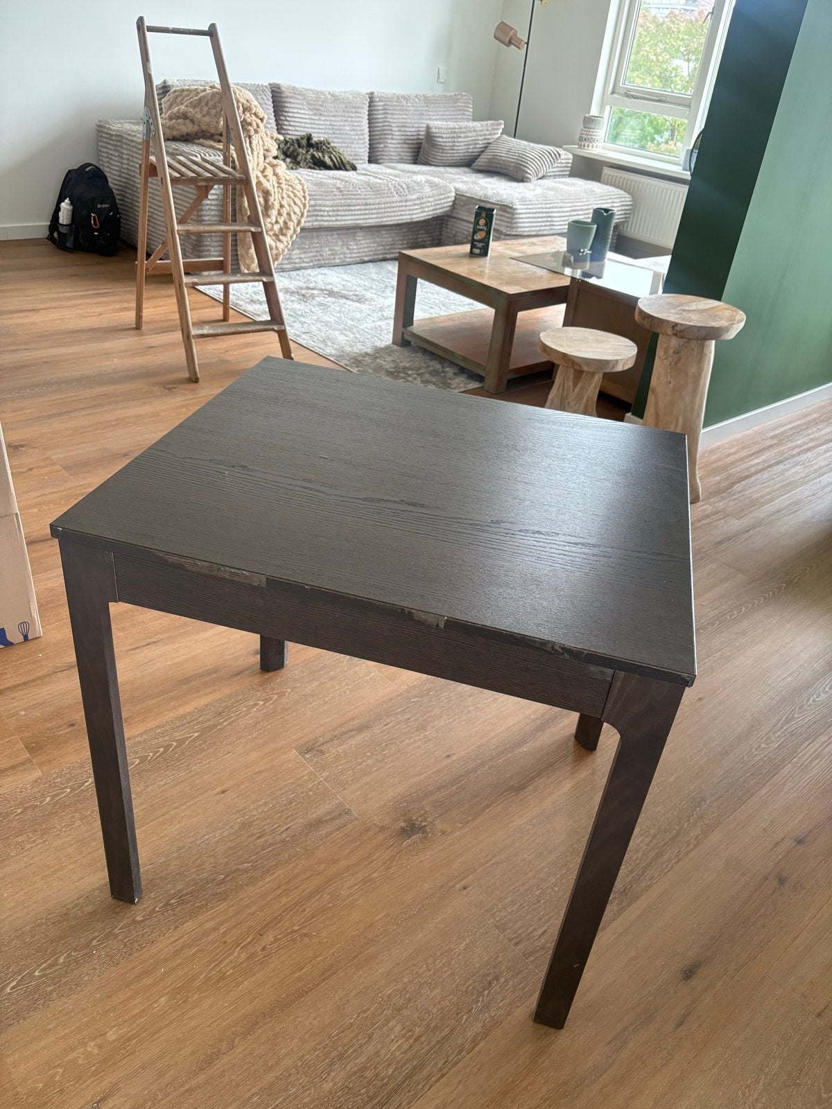 ZSM Donkerbruine tafel 70x80 cm gratis af te halen, Huis en Inrichting, Ophalen, Gebruikt, Tot twee personen, 50 tot 100 cm