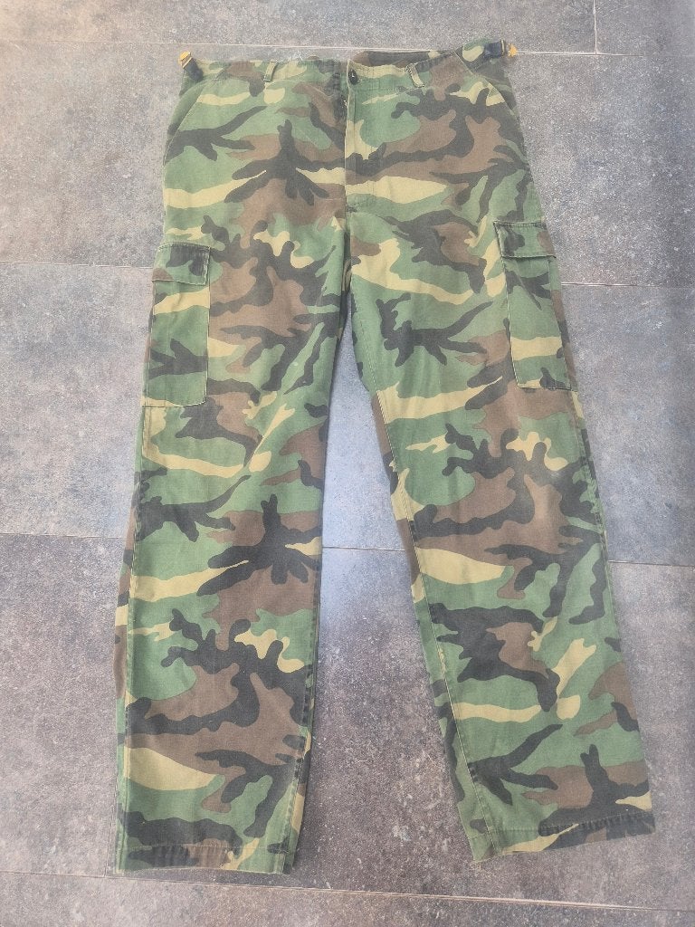 camouflage broek, maat EL, Verzamelen, Ophalen of Verzenden, Landmacht, Nederland, Kleding of Schoenen