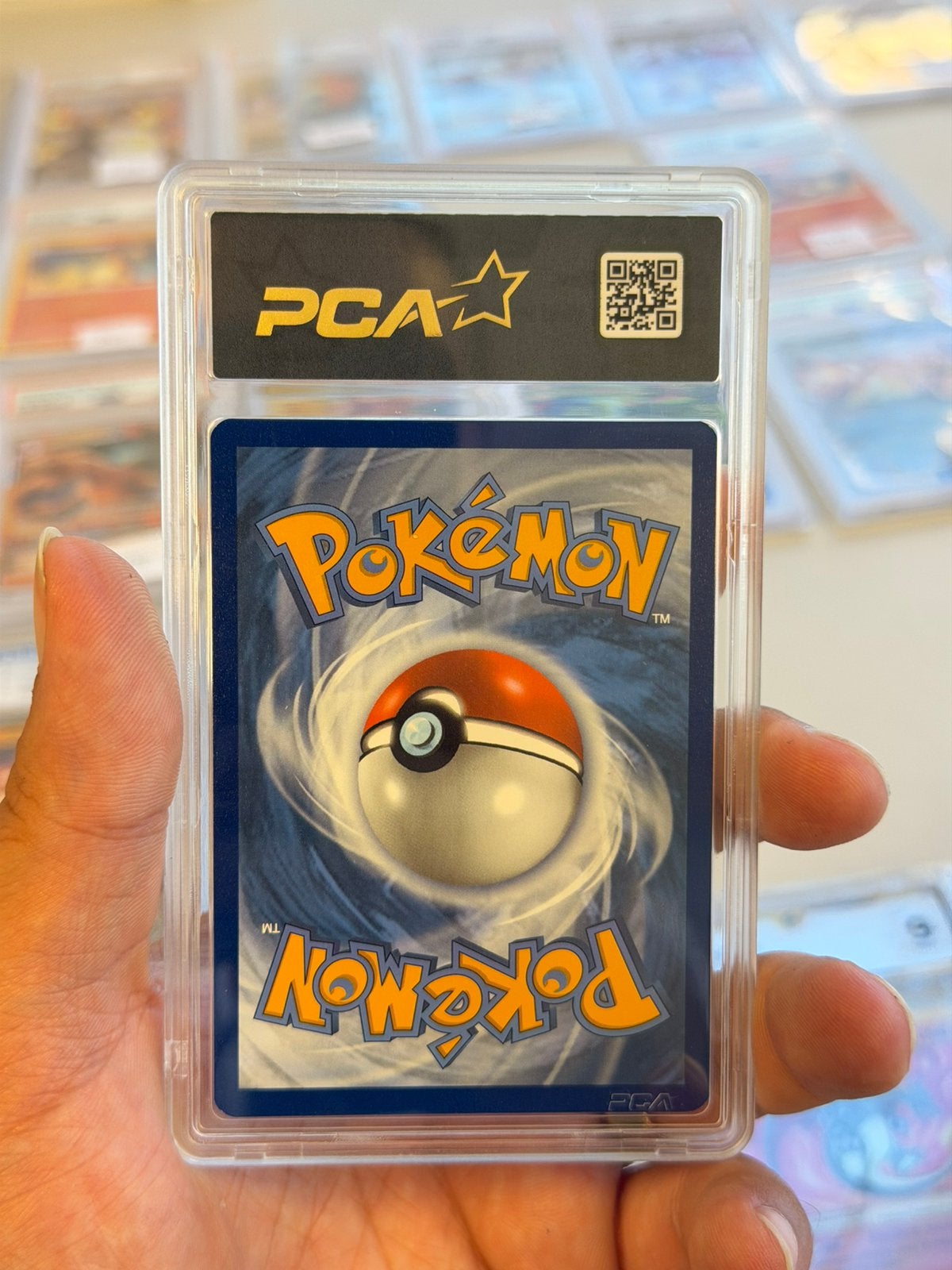 Charizard 025/185 Reverse Holo Vivid Voltage PCA 9 2020 slab, Ophalen of Verzenden, Zo goed als nieuw