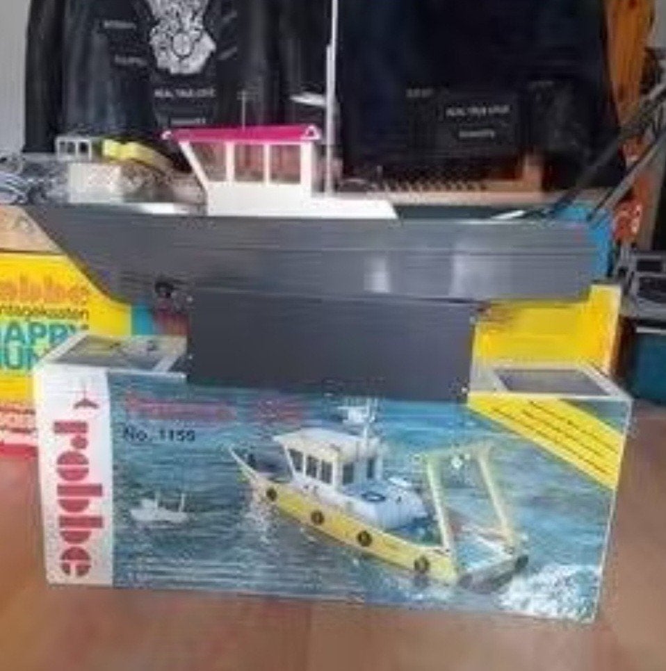 Rc Robbe paula 3 afbouw project, Ophalen, Zo goed als nieuw, Groter dan 1:32, Overige merken