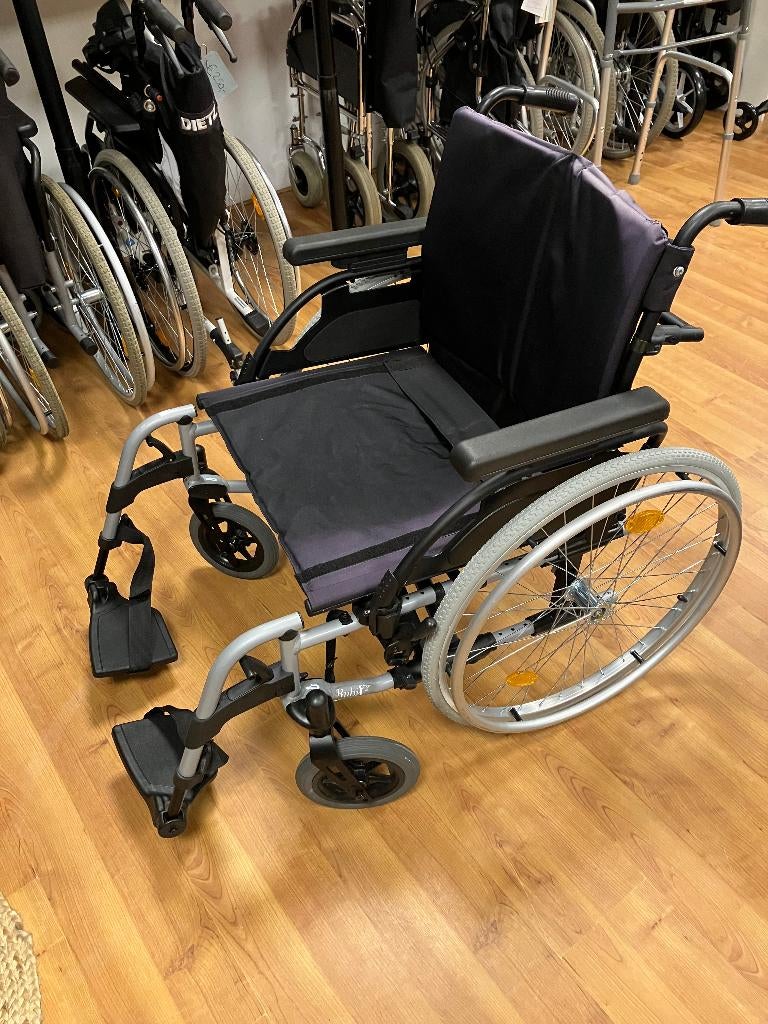 Rolstoel Breezy Rubix xxl 55 cm breed, Diversen, Rolstoelen, Ophalen of Verzenden, Inklapbaar, Gebruikt, Handbewogen rolstoel
