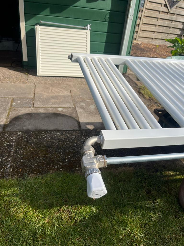 Radiator badkamer, Ophalen, Overige typen, 50 tot 100 cm, Zo goed als nieuw