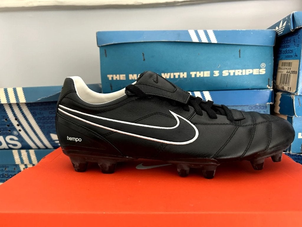 nike tiempo legend elite black mystic t90 soccer s maat 45,5, Sport en Fitness, Voetbal, Gebruikt, Maat XS of kleiner, Schoenen