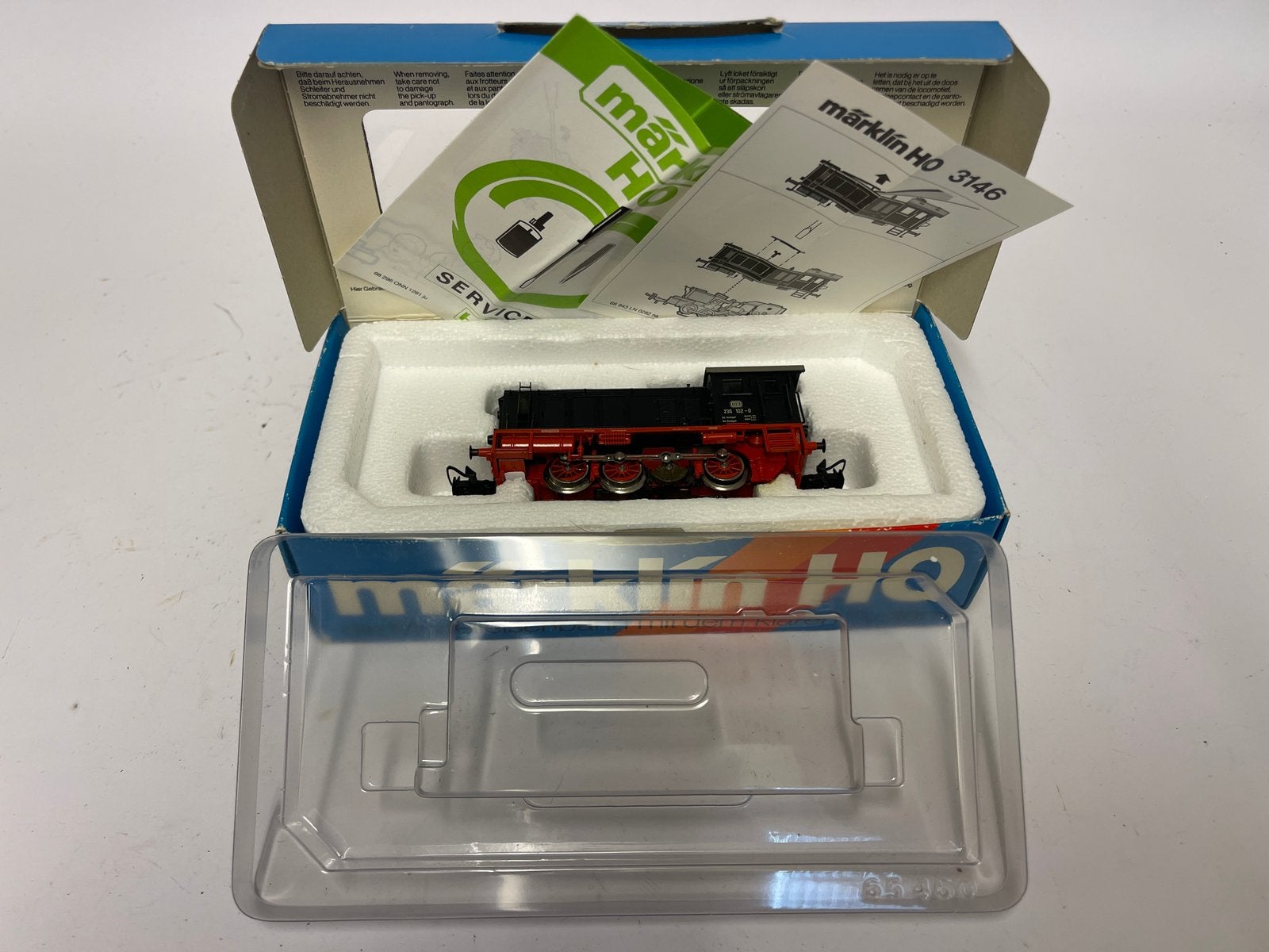 ** NIEUWSTAAT ** Märklin 3146 ** Dieselloc. BR 236 DB **, Wisselstroom, Locomotief, Ophalen of Verzenden, Zo goed als nieuw