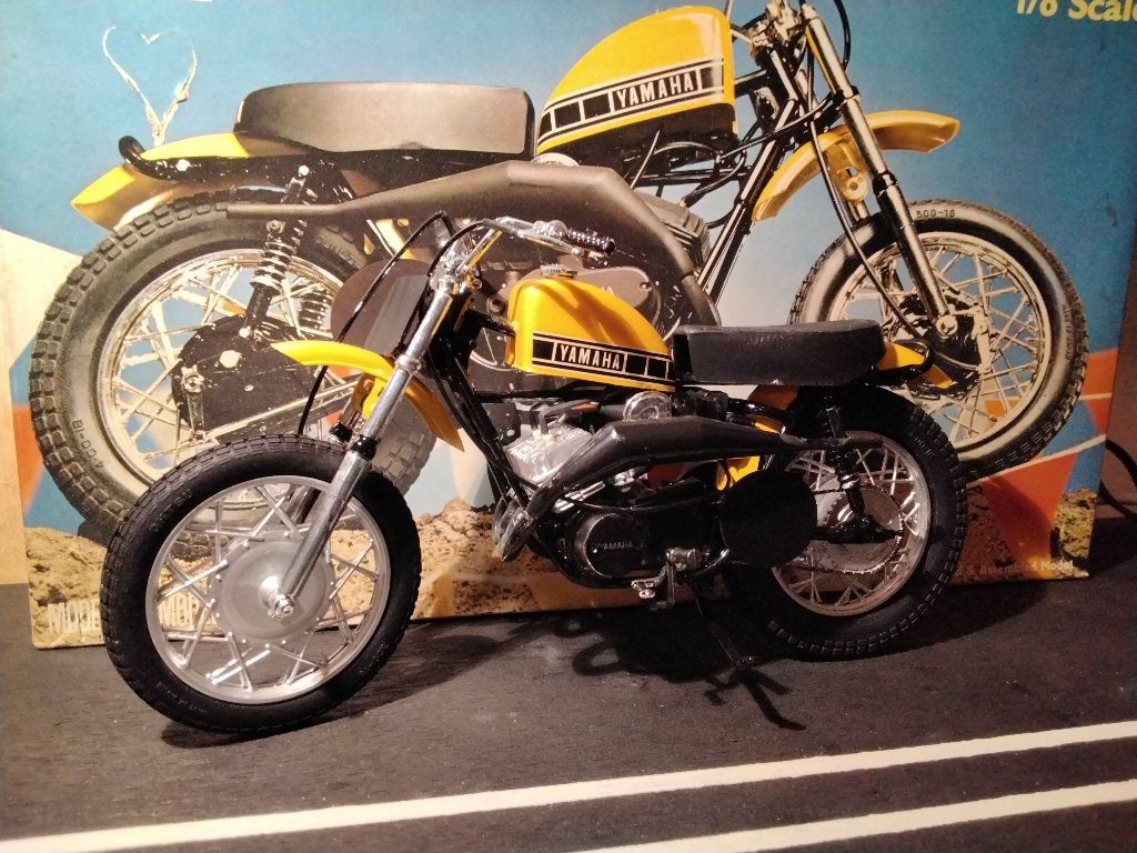 Revell dirt bike Yamaha modelmotor, Ophalen of Verzenden, Gebruikt