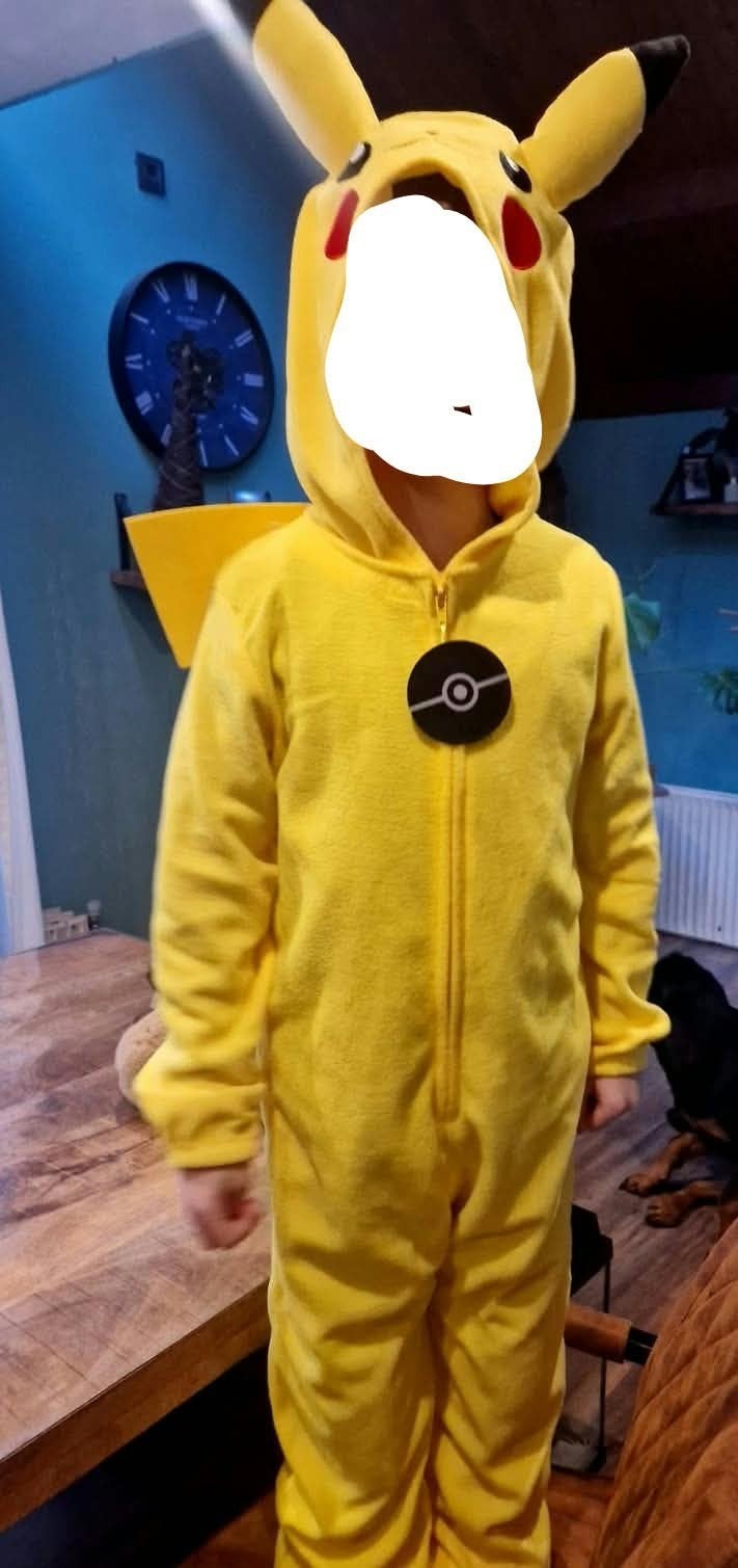 Pikachu Onesie - Comfortabel en Leuk Kostuum, Ophalen of Verzenden, Zo goed als nieuw, Onbekend, Jongen of Meisje