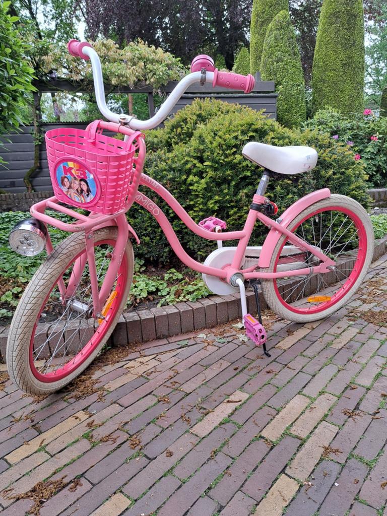 Roze Amigo meisjesfiets 20 inch met mandje, Ophalen of Verzenden, Gebruikt, Terugtraprem, 20 inch of meer
