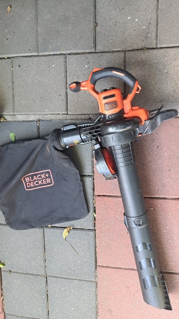 Bladblazer/zuig hakselaar €80, Tuin en Terras, Hakselaars, Ophalen, Gebruikt, Black&Decker, Met opvangzak
