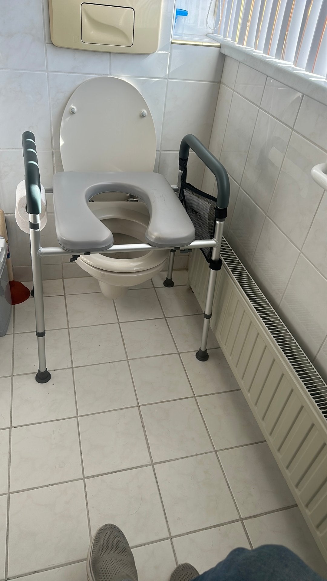 Overzet toilet zit, Ophalen, Zo goed als nieuw