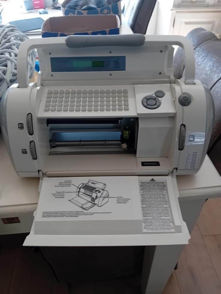 Cricut Expression 2 snijmachine, Geschikt voor snijden, Gebruikt, Overige thema's, Ophalen of Verzenden