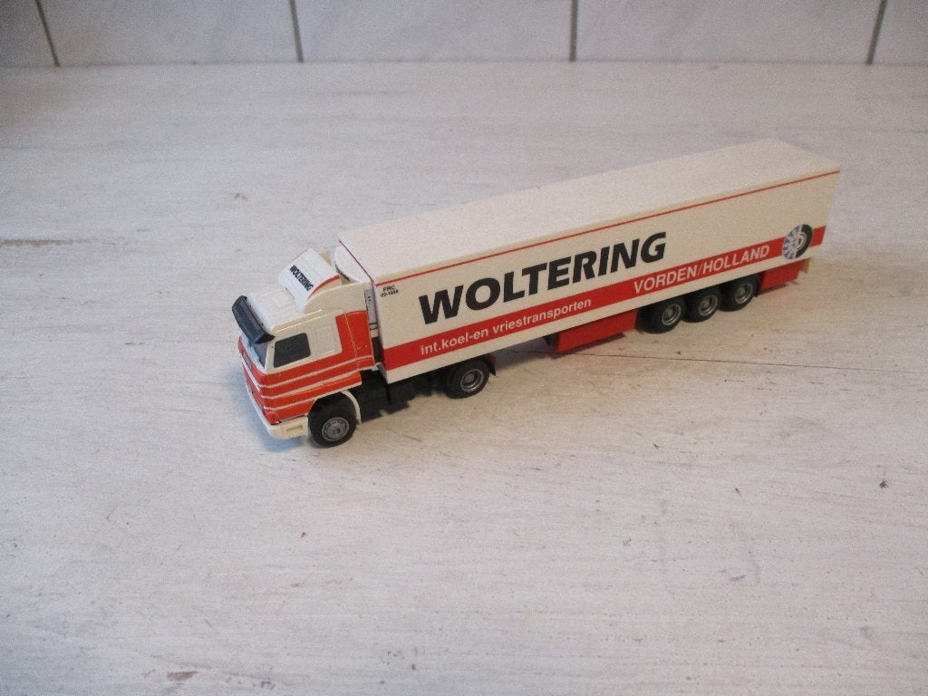 AWM Woltering Scania met Oplegger Schaal 1:87, Ophalen of Verzenden, Zo goed als nieuw, Bus of Vrachtwagen, AWM
