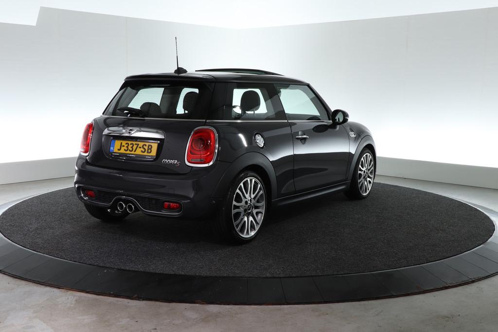 MINI Mini 2.0 Cooper S Chili Serious Business | SCHUIF-KANTE, 1998 cc, Gebruikt, Euro 6, 4 stoelen