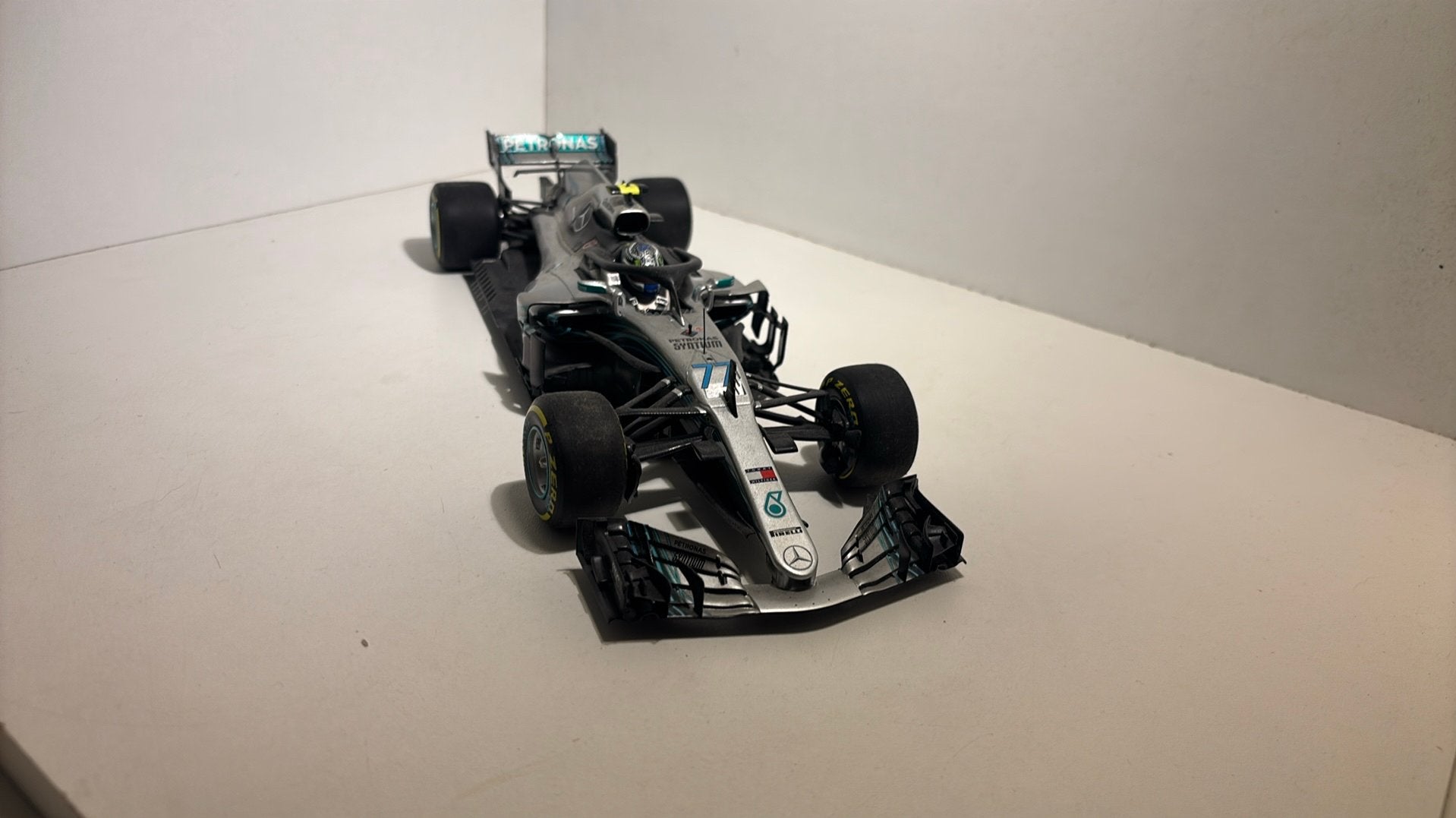 F1 mercedes amg w08 bottas 2018 minichamps 1.18, Hobby en Vrije tijd, Modelauto's | 1:18, Ophalen of Verzenden, MiniChamps, A