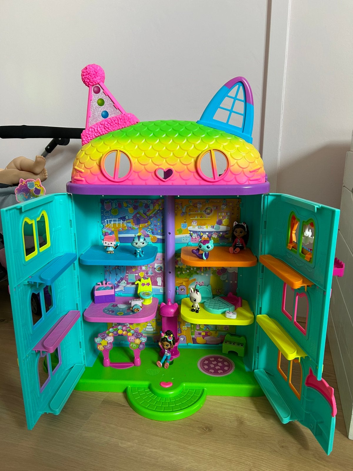 Gabby's poppenhuis met 1 extra kamer, Ophalen, Zo goed als nieuw, Poppenhuis