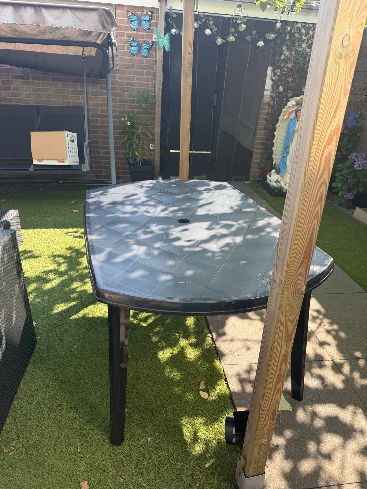 Kunststof tuintafel, rechthoekig, donkergrijs, Tuin en Terras, Ophalen, Gebruikt, Rechthoekig, Kunststof