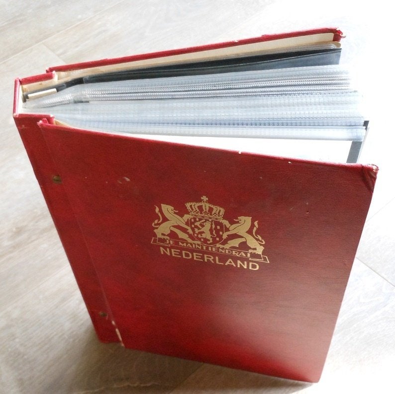Kavel ne-01 First Day Covers Nederland ruim 200 st. in boek, Postzegels en Munten, Postzegels | Eerstedagenveloppen, Ophalen of Verzenden