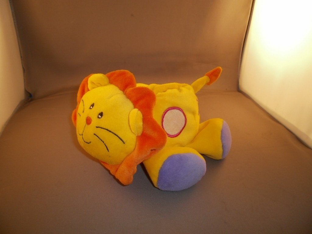 vintage leeuw geel/oranje velours stippen op rug rammel in, Kinderen en Baby's, Speelgoed | Knuffels en Pluche, Overige merken