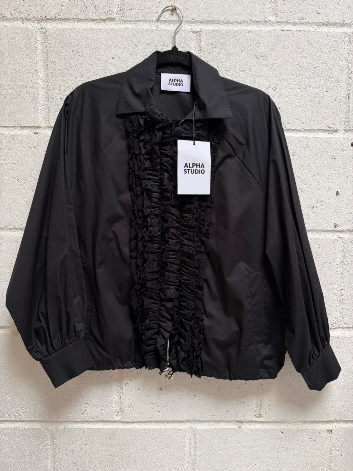 Alpha studio jacket bomber coat Jasje it 40 S €400 zwart jas, Ophalen of Verzenden, Zo goed als nieuw, Maat 38/40 (M), Zwart