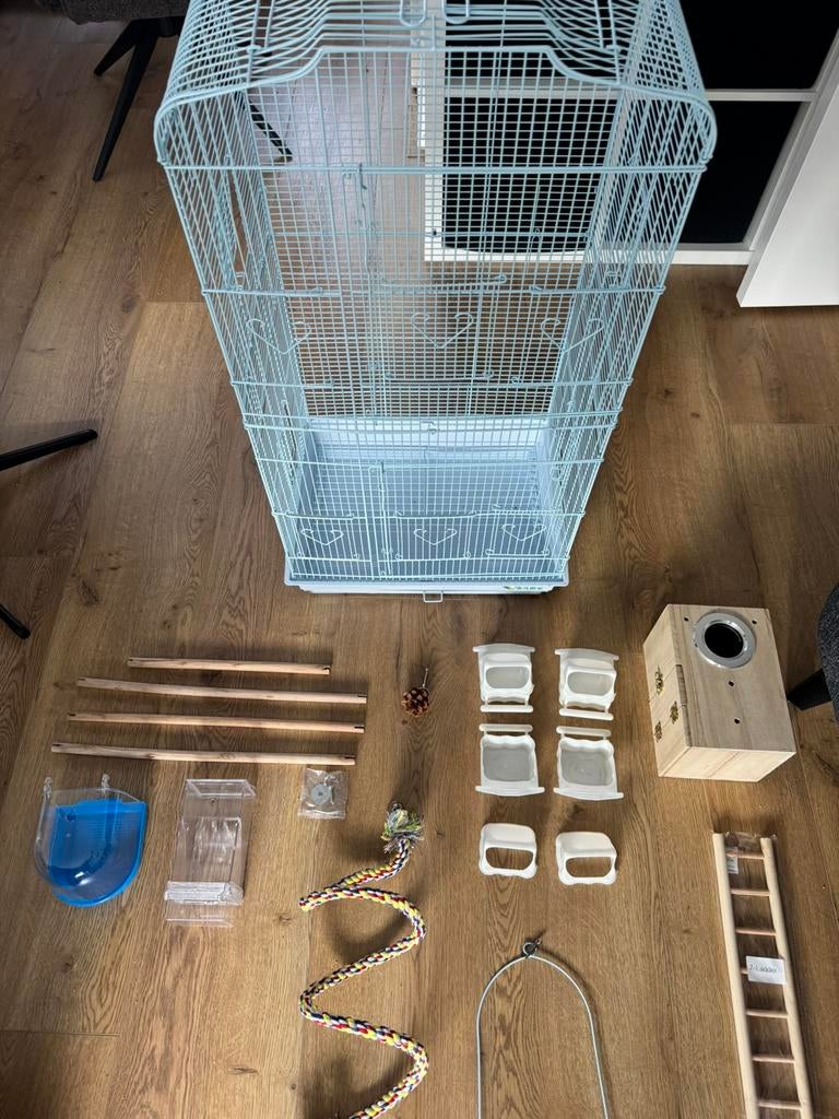 Vogelkooi, Kooi, Zo goed als nieuw, 75 tot 110 cm, Ophalen