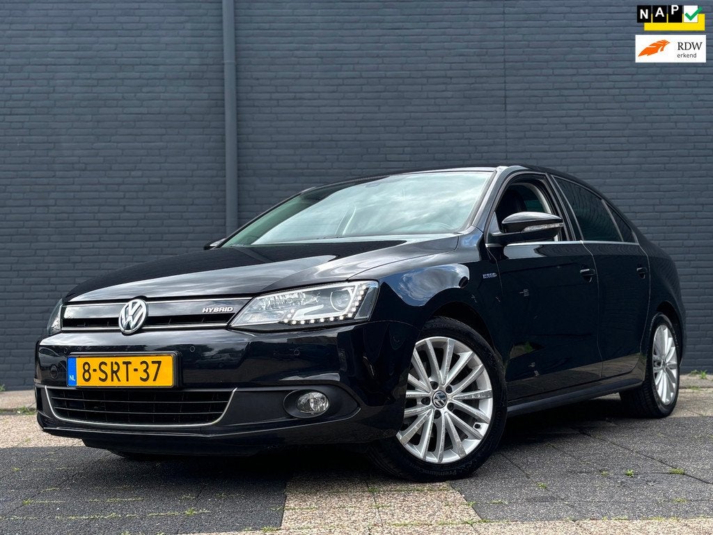 Volkswagen Jetta 1.4 TSI Hybrid Highline | Leder | Trekhaak, Auto's, Volkswagen, Gebruikt, Euro 6, 4 cilinders, 150 pk