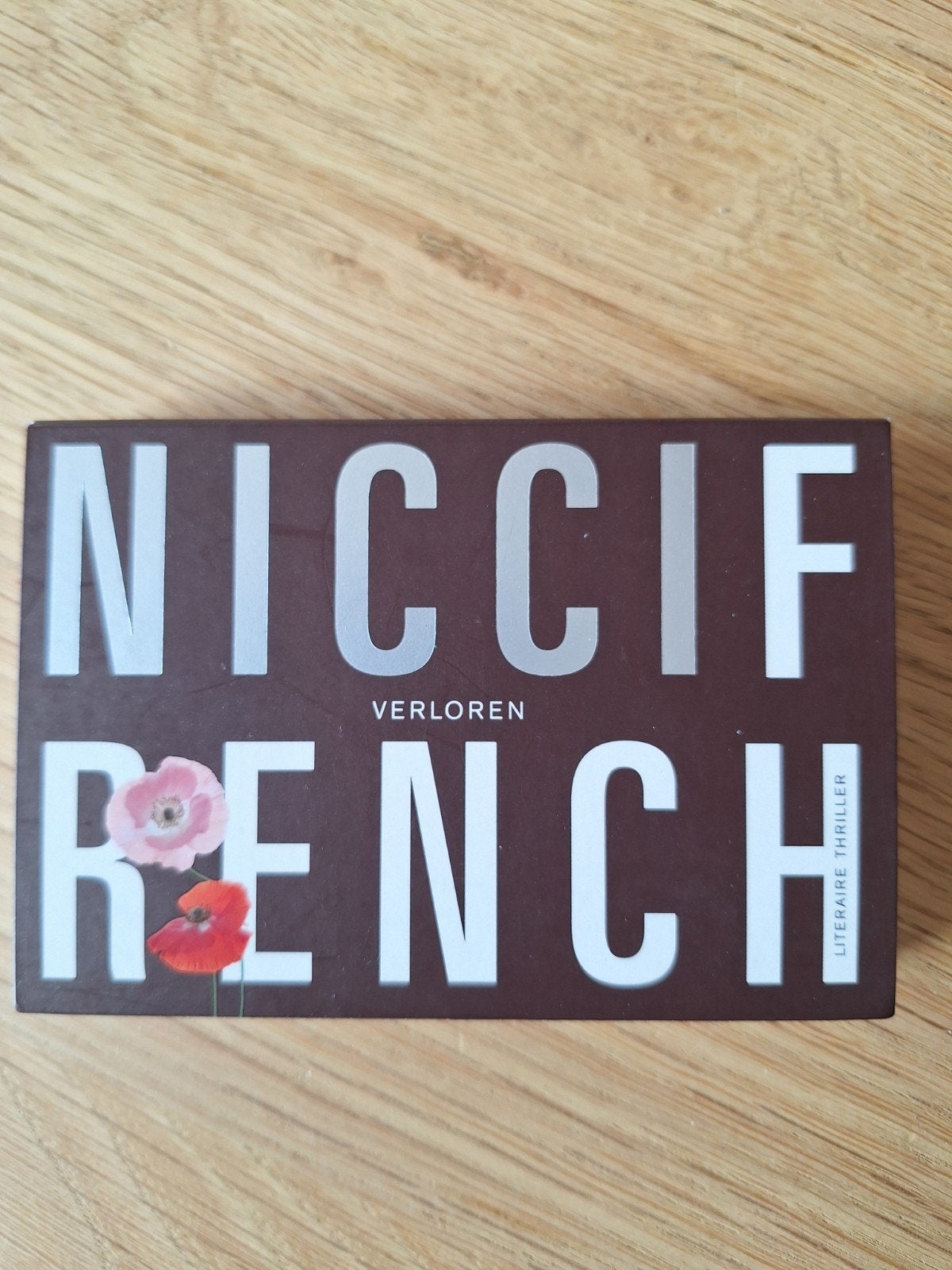 Nicci French - Verloren (Dwarsligger), Boeken, Ophalen of Verzenden, Zo goed als nieuw, Nicci French, Nederland