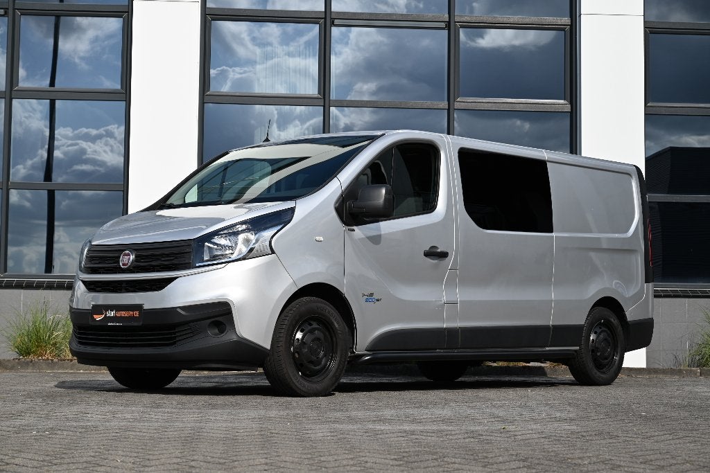 Renault Trafic 2.0 L2H1 MultiJet 145 PK CarPlay 6 Persoons, Voorwielaandrijving, 145 pk, Stof, 4 cilinders