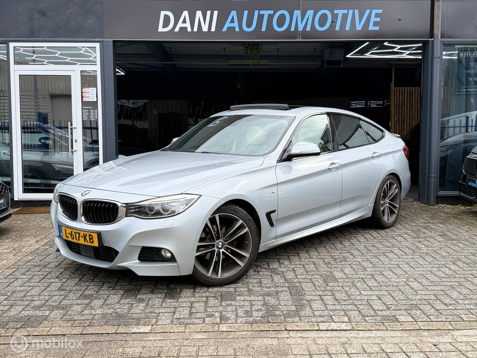 BMW 3-serie Gran Turismo 320i M Sport Edition High Executive, Automaat, Achterwielaandrijving, Gebruikt, 4 cilinders