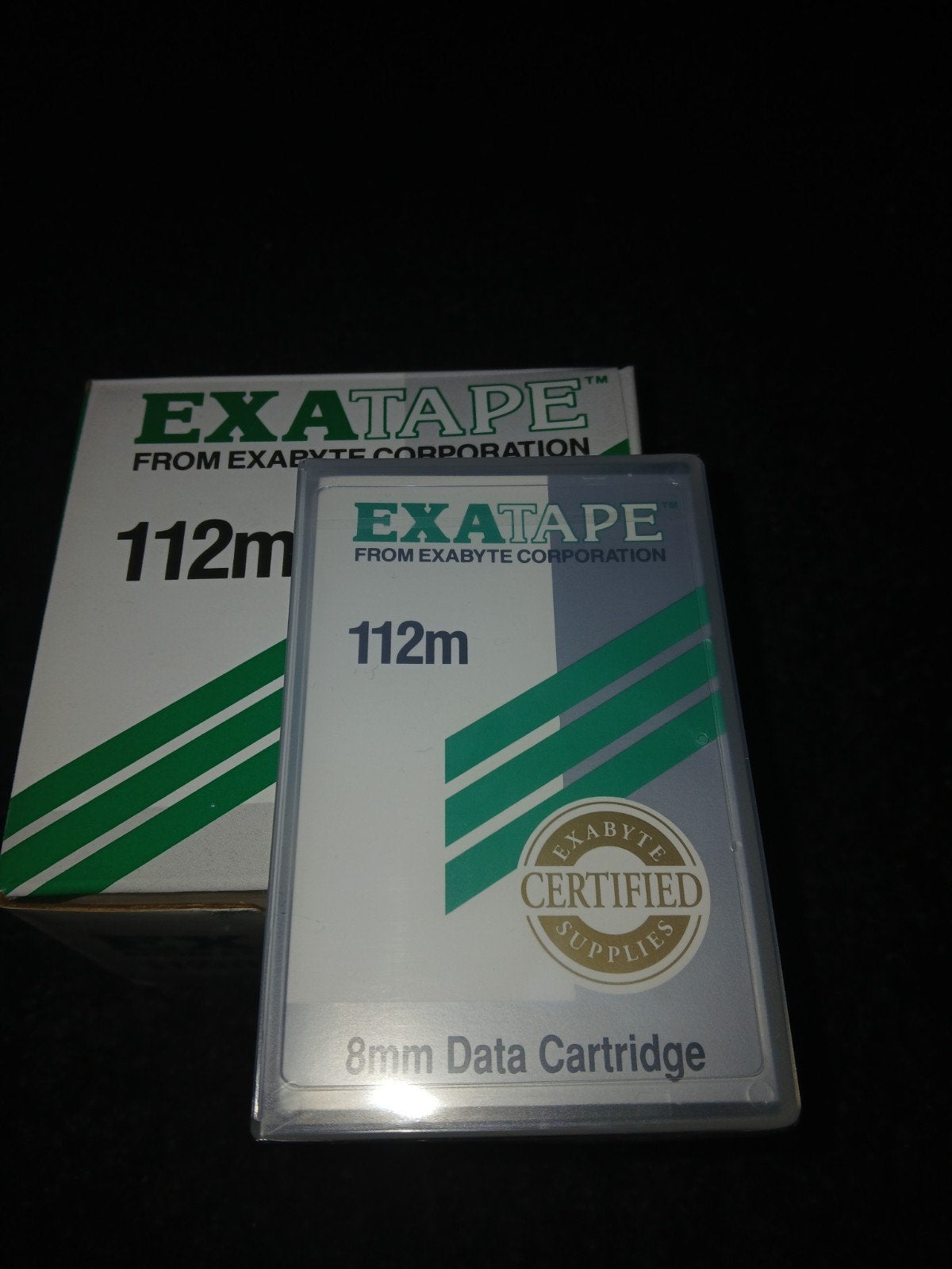 EXATAPE 112m 8mm Datacassette - Nieuw in doos, EXATAPE, Nieuw, Ophalen of Verzenden, Desktop